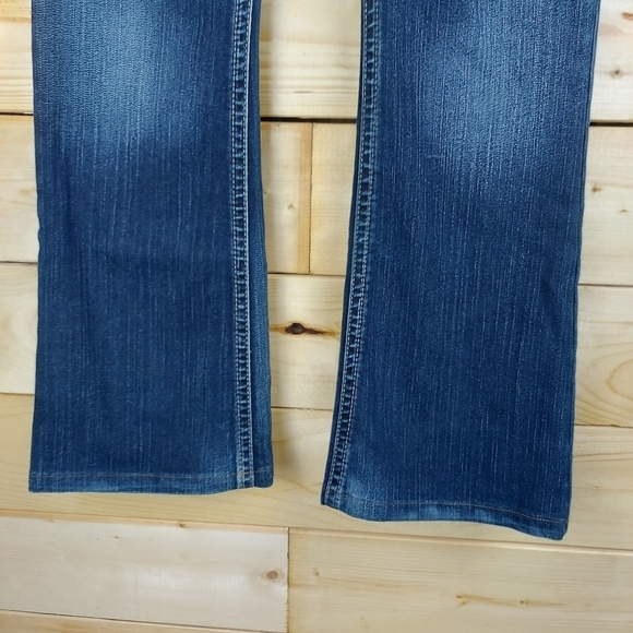 📣2/40$📣 SILVER Tuesday dark wash stretch jeans size 28 - Picture 3 of 8